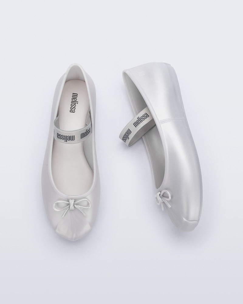 PEARLY WHITE - BM361