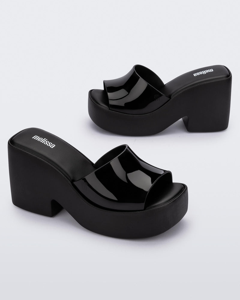 BLACK-AQ082