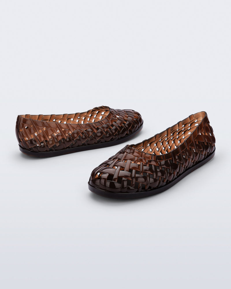 BROWN - BV858