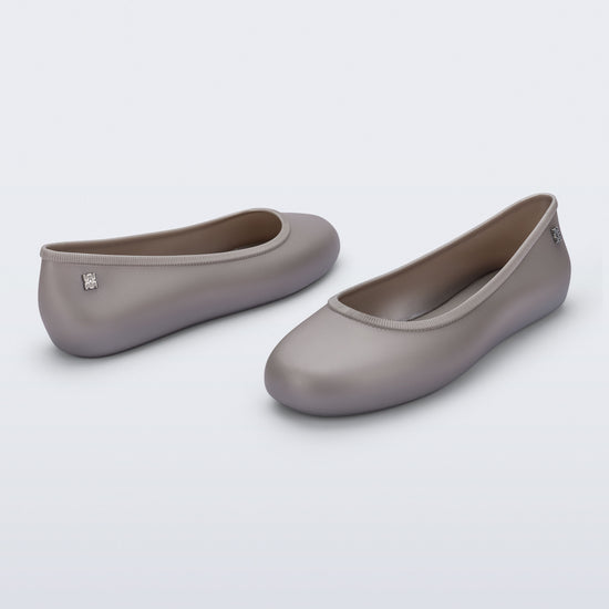 PEARLY GREY-BU782