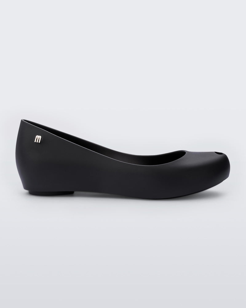 BLACK - 01003