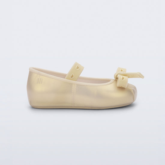 PEARLY BEIGE - BP390