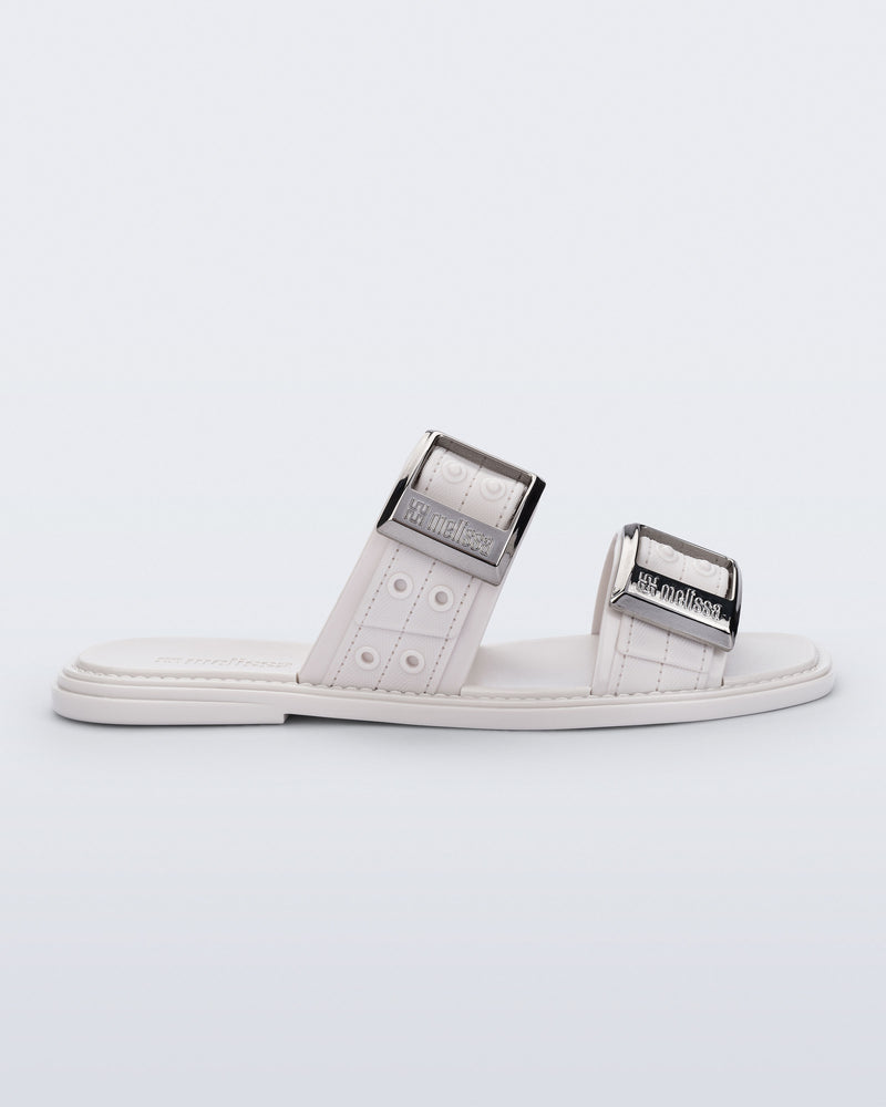 WHITE - BO553
