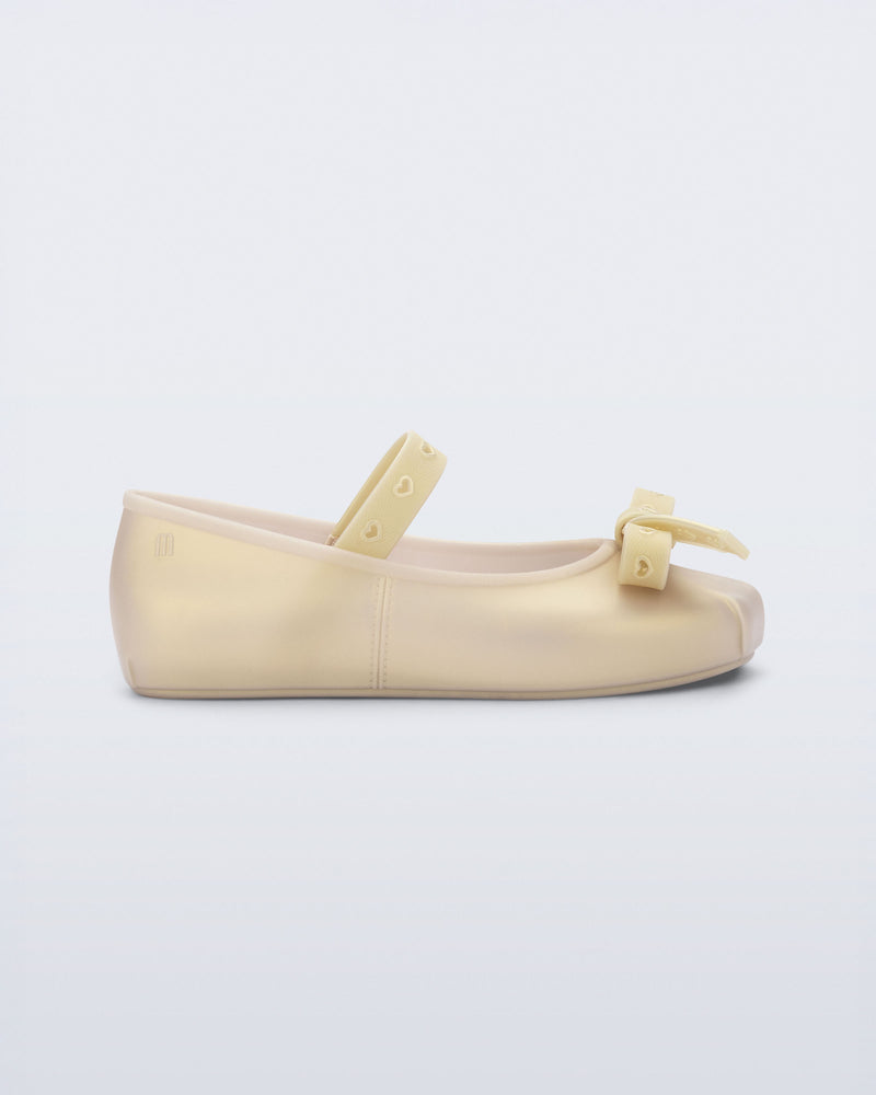 PEARLY BEIGE - BP451