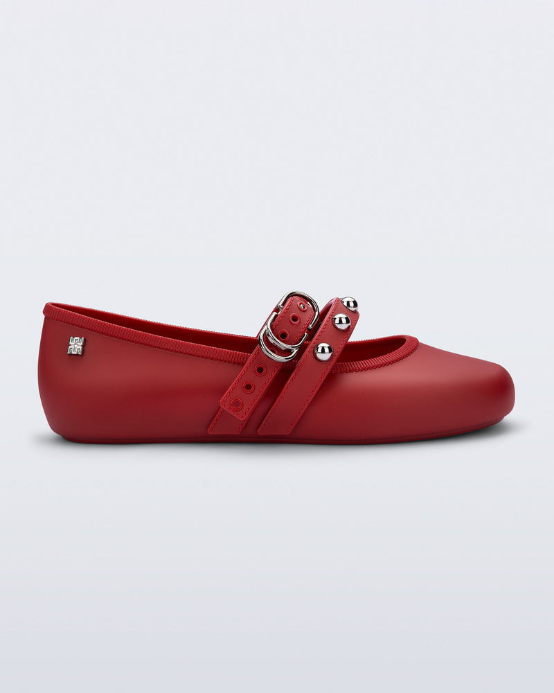 RED - BT669
