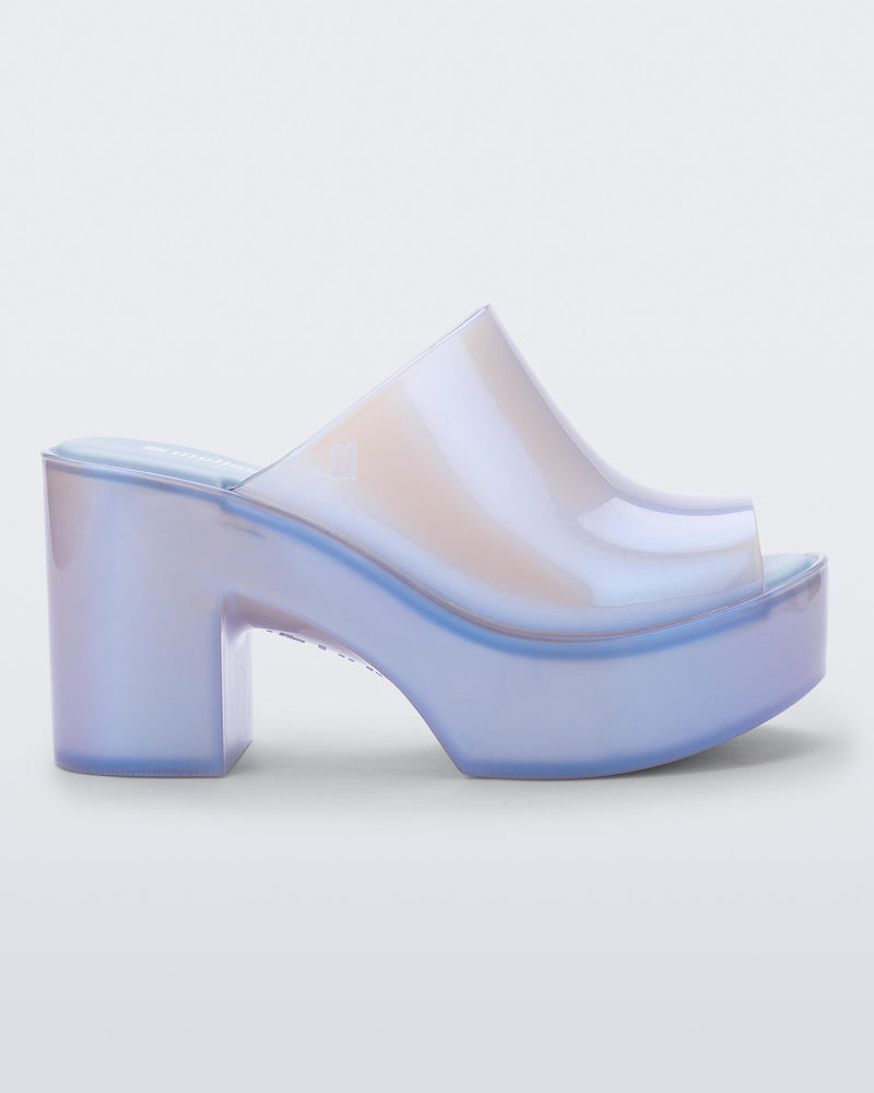 PEARLY BLUE - BI528