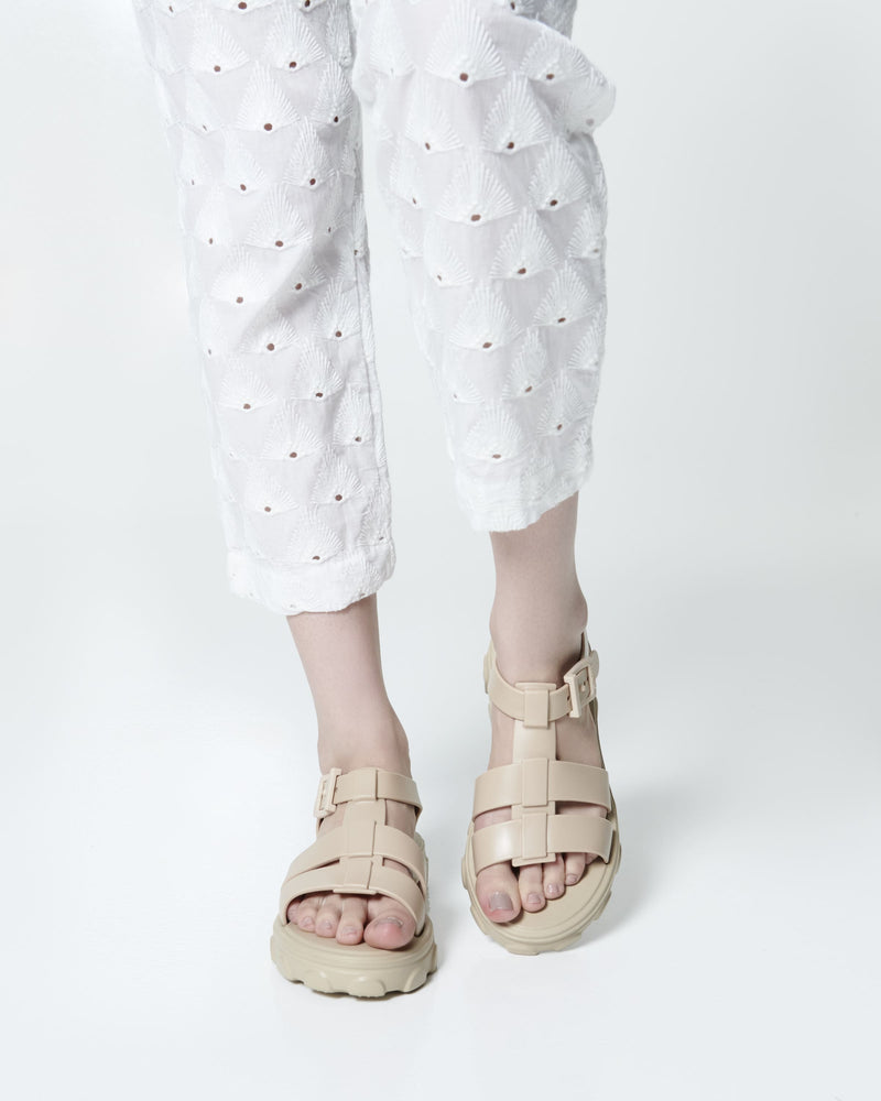 BEIGE - BK446