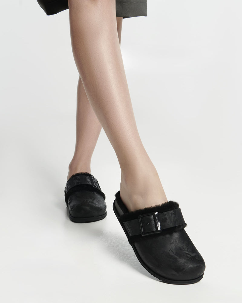 BLACK - BL615