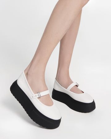 BLACK/WHITE - BP058