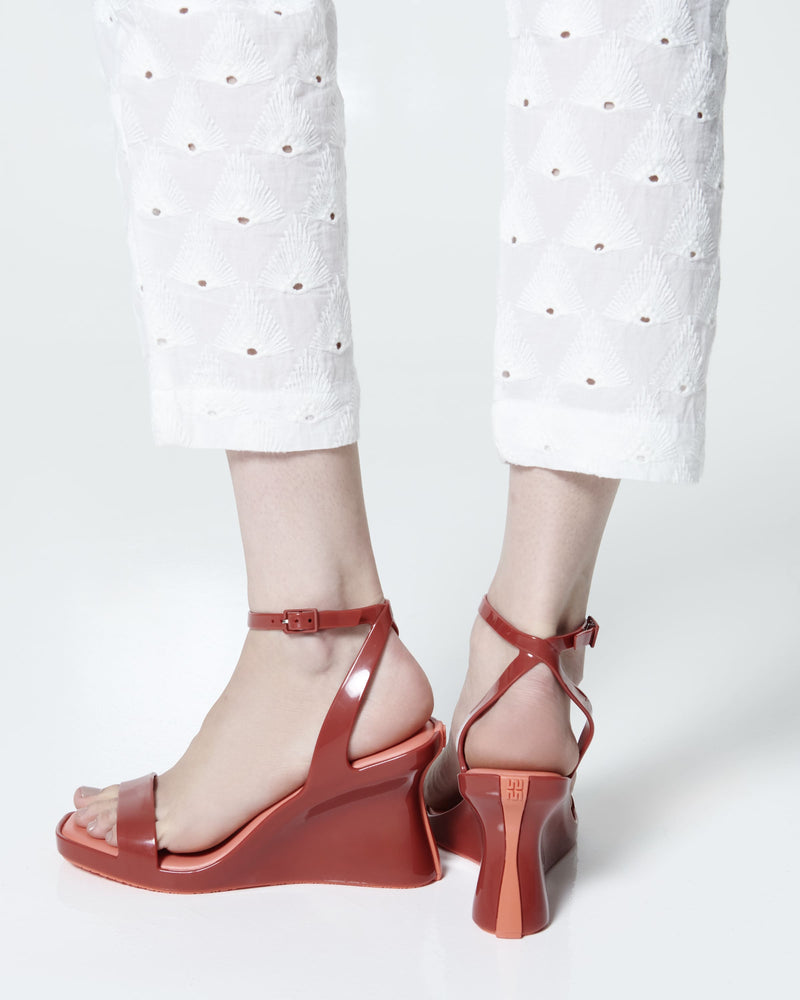 RED/ORANGE - BI245