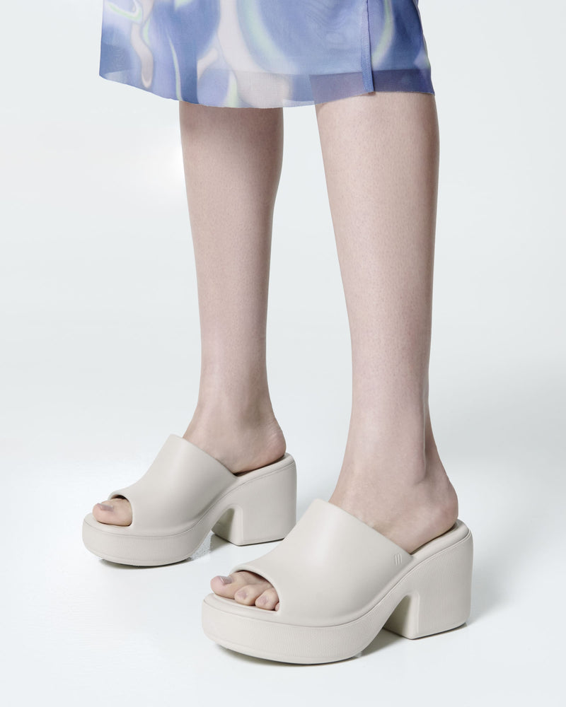 BEIGE - BM133