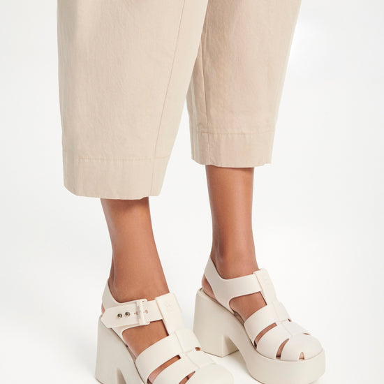 MATT BEIGE - BS479