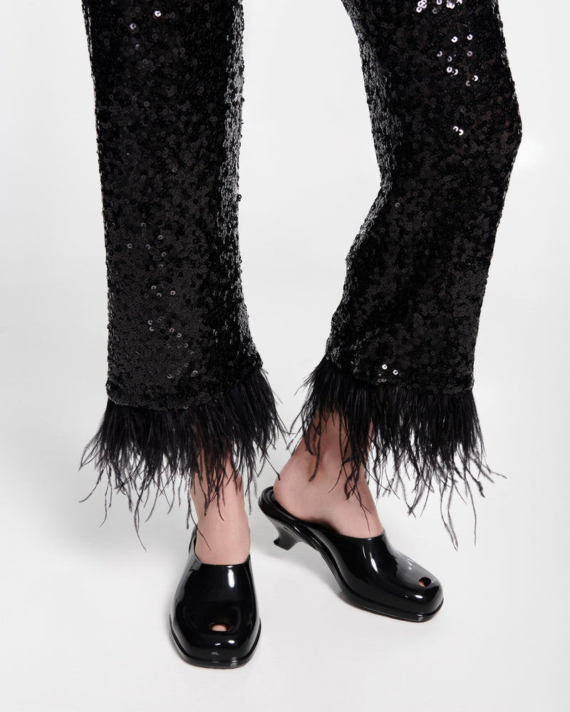 BLACK - BR011