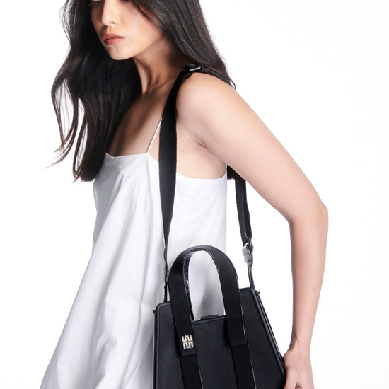 BLACK - BX722