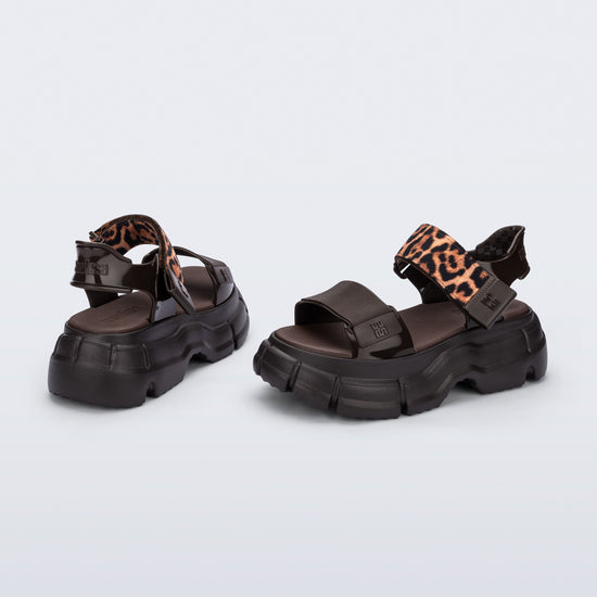 BROWN - BK885