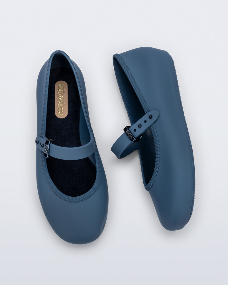 BLUE - BK646