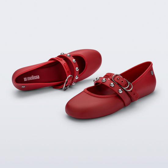 RED - BT669
