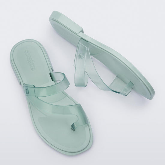 GREEN - BT499