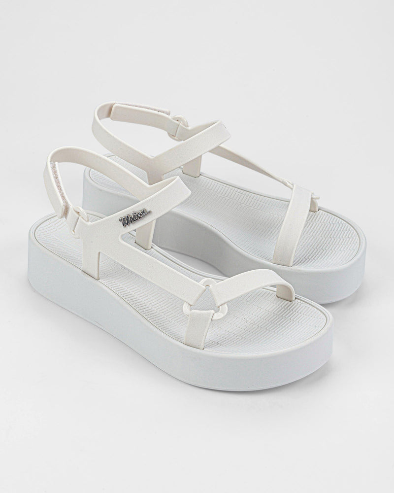 WHITE - AR880