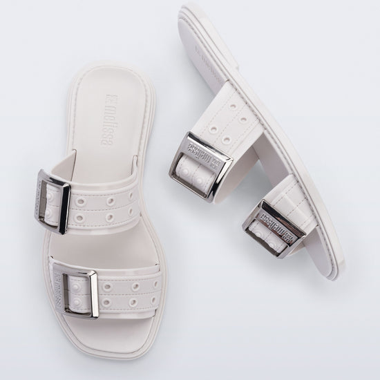 WHITE - BO553