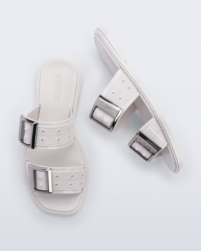 WHITE - BO553