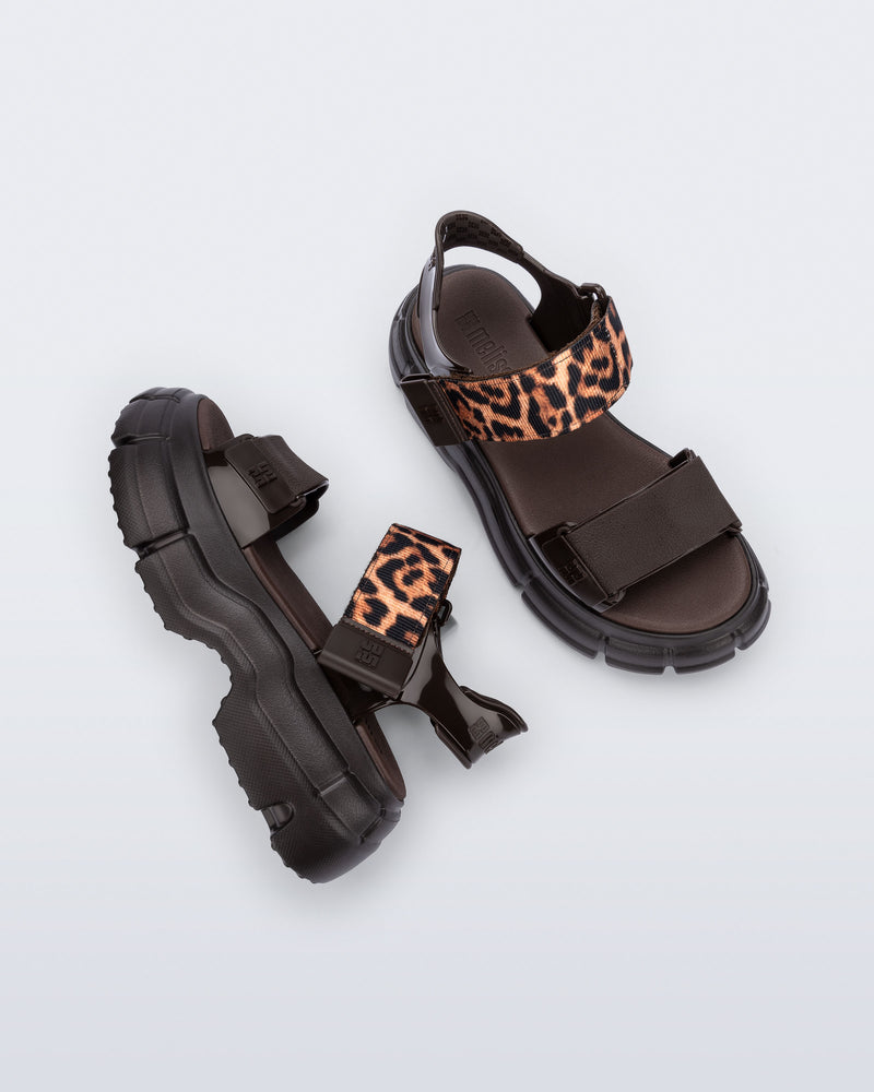 BROWN - BK885