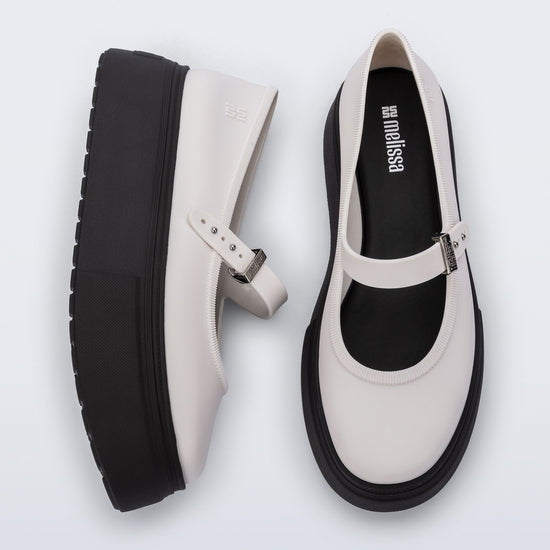 BLACK/WHITE - BP058