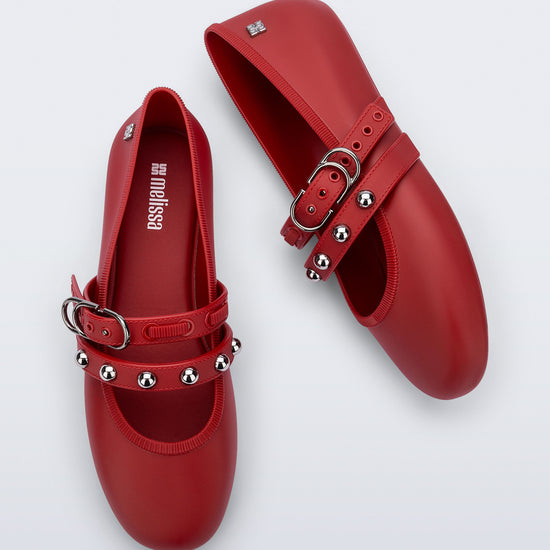 RED - BT669