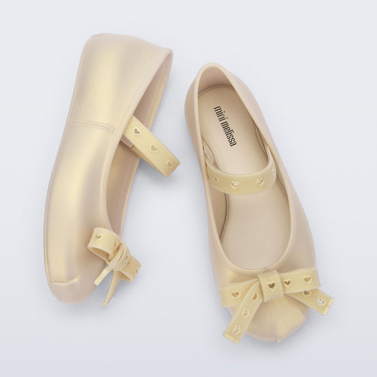 PEARLY BEIGE - BP451