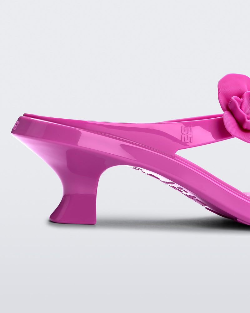 Melissa Thong Kitten Heel Petals Adult