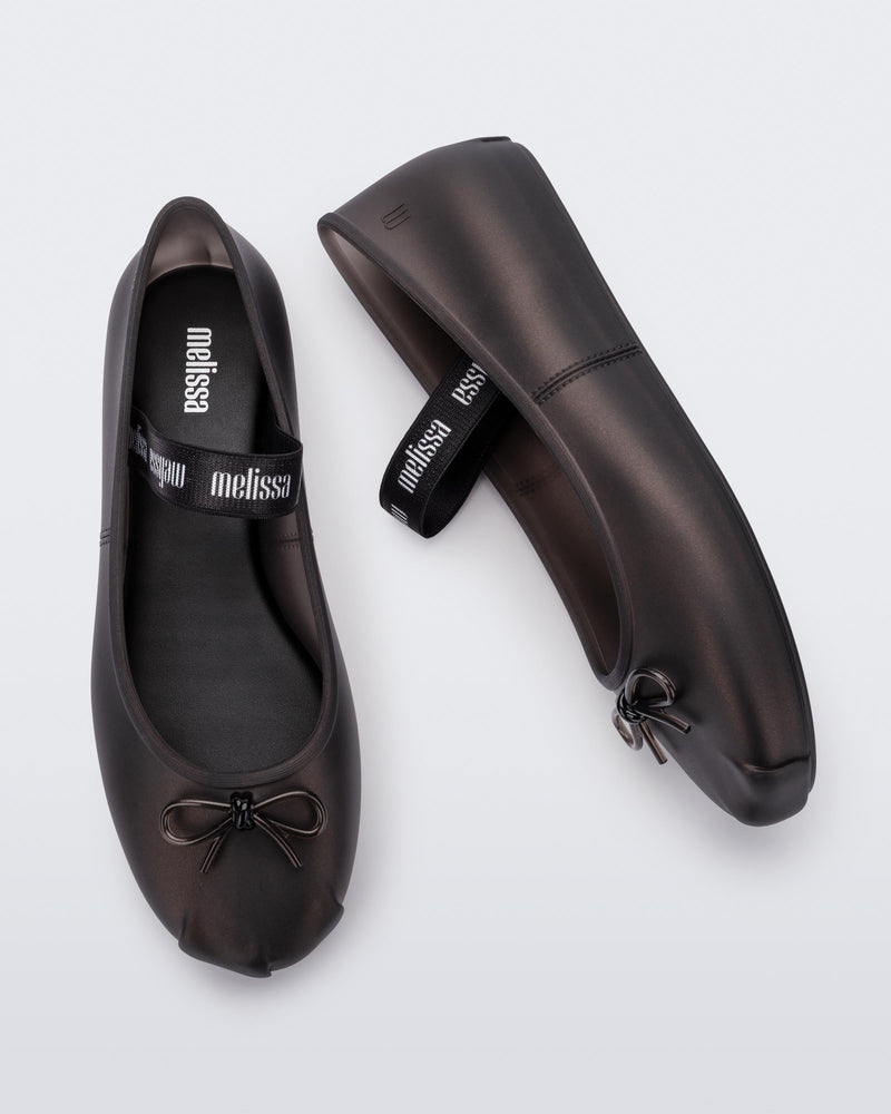 PEARLY BLACK - AS760