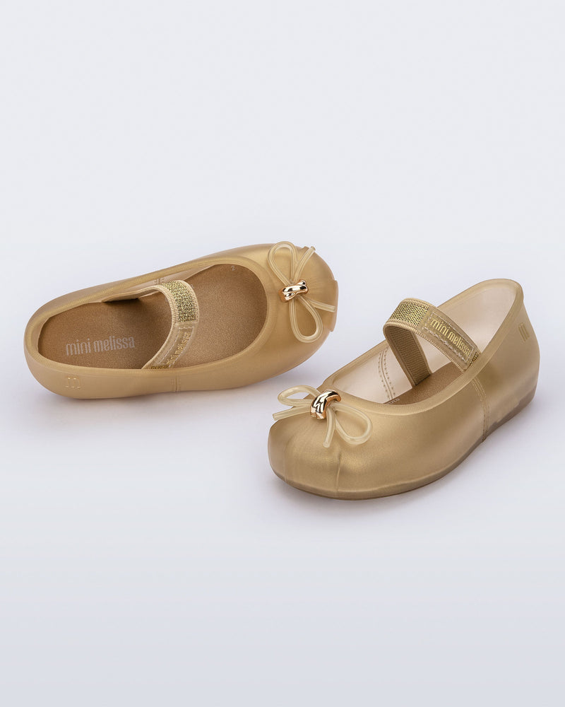PEARLY BEIGE - AY627