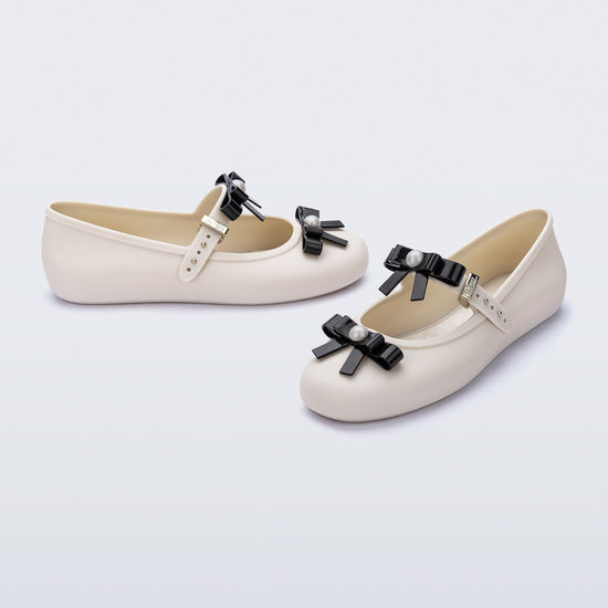 BEIGE/BLACK - BE620