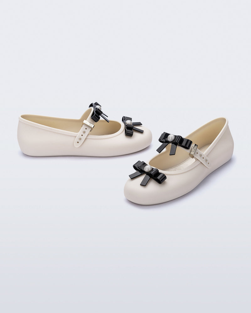BEIGE/BLACK - BE620