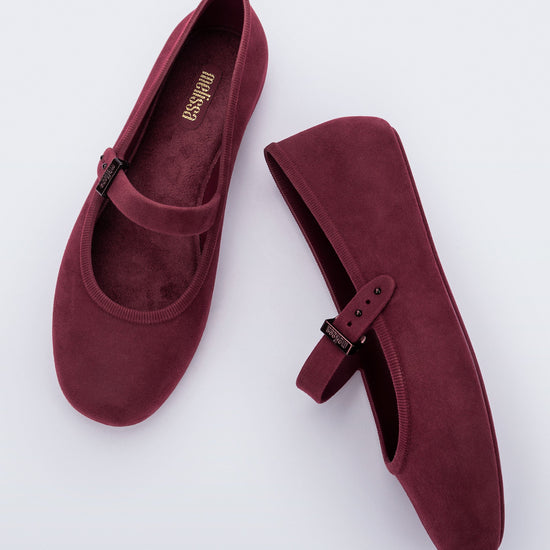 RED - BB050
