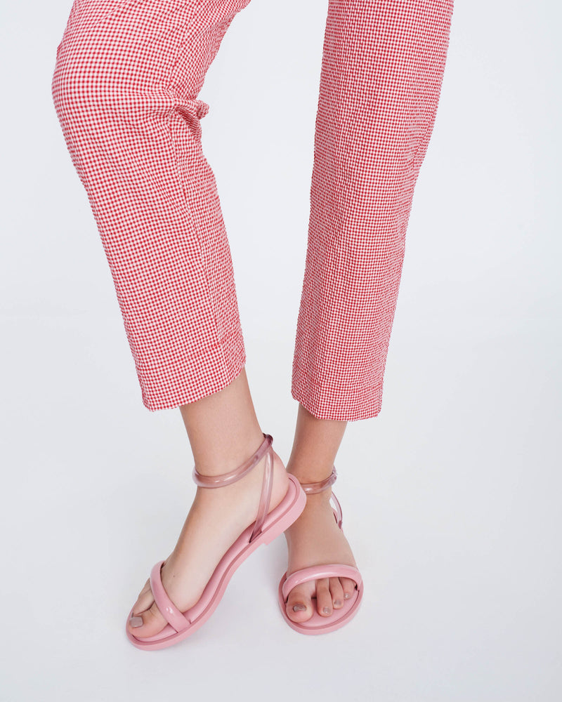 PINK-BW607