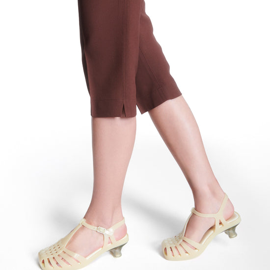 MILKY BEIGE-BU536