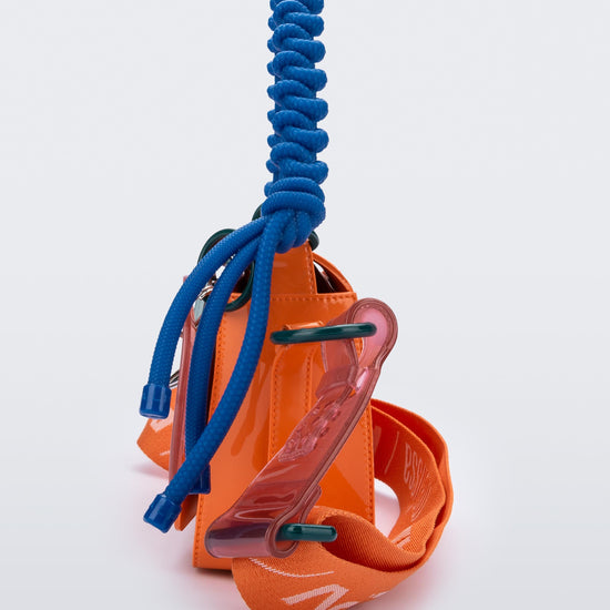 ORANGE/BLUE - BN671
