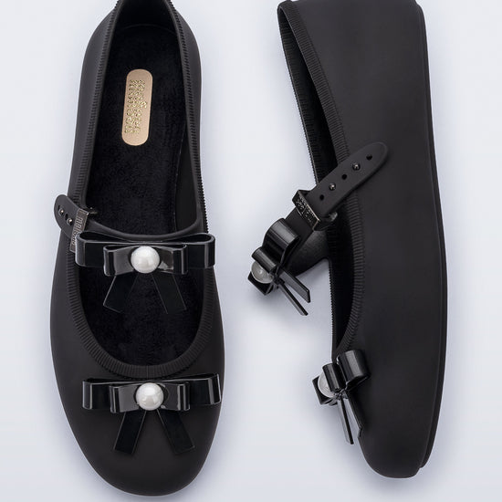 BLACK - BE619