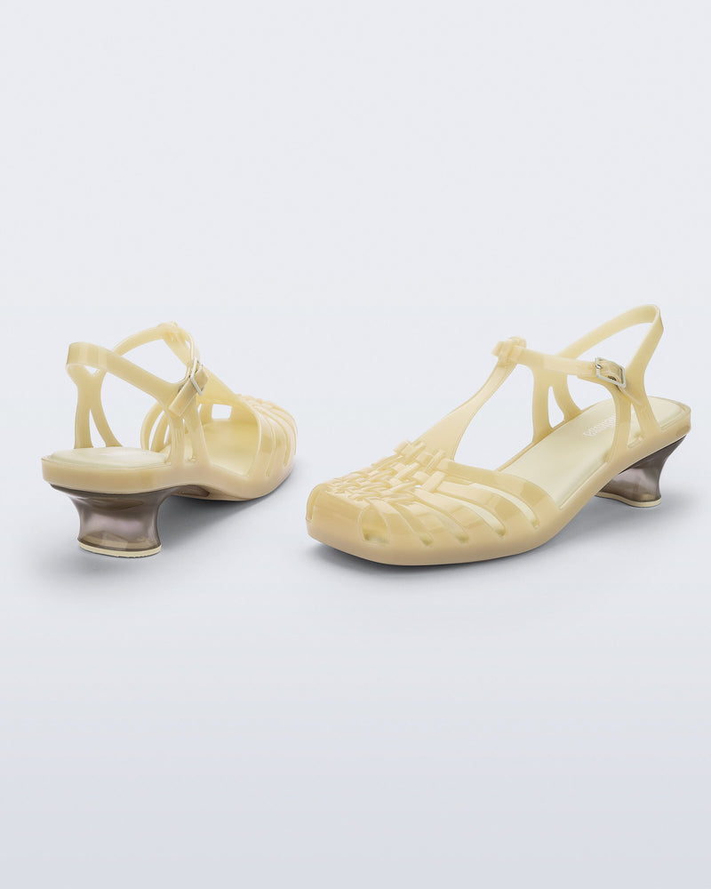 MILKY BEIGE-BU536