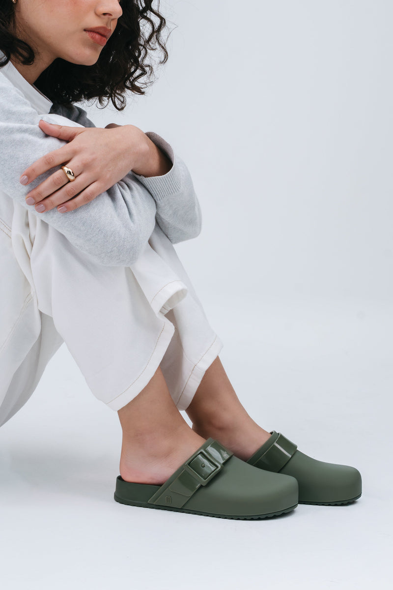 GREEN - BM779