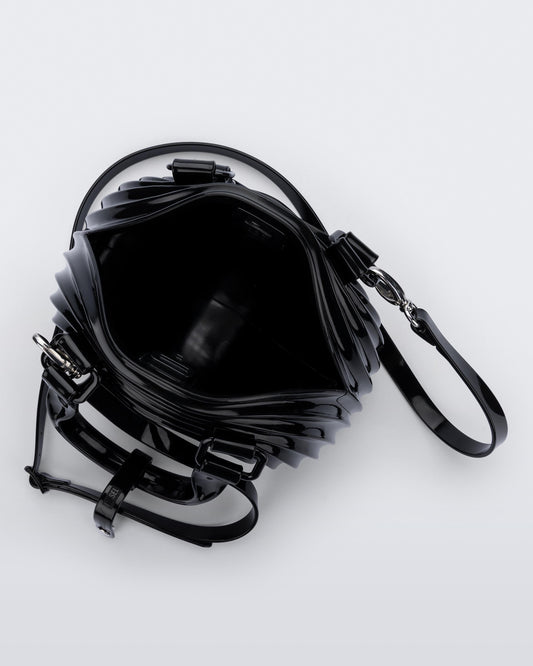 BLACKBLACK-CB299