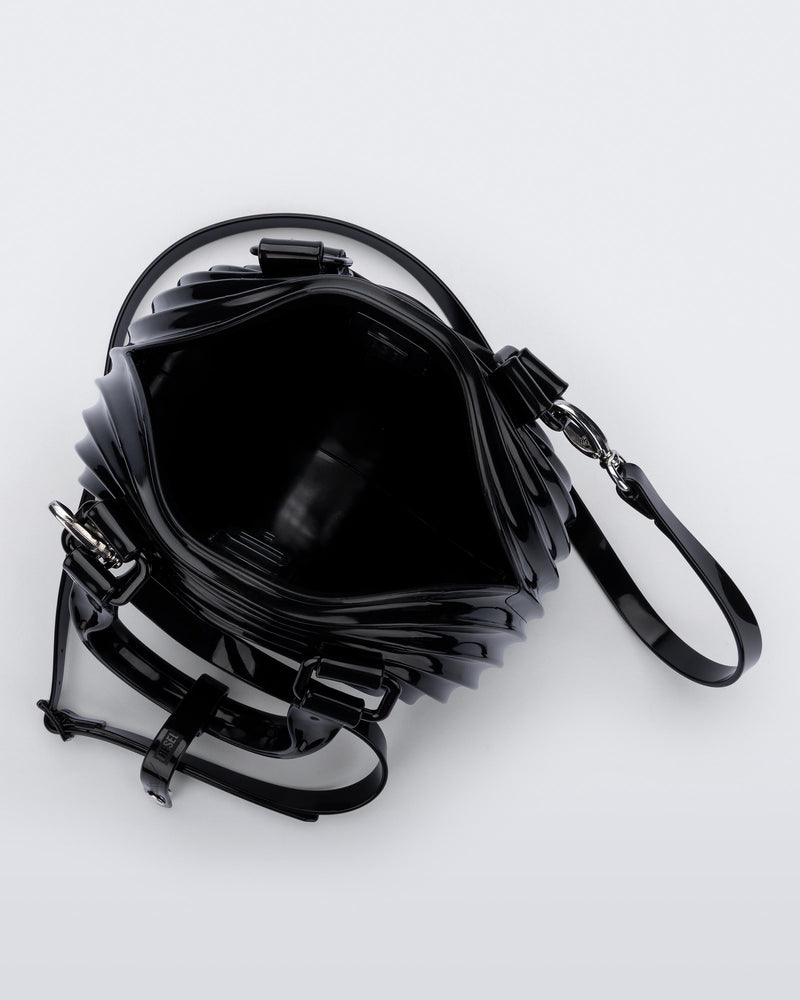BLACKBLACK-CB299